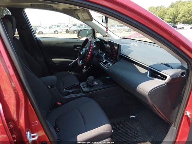 2026 TOYOTA COROLLA CROSS LE 5