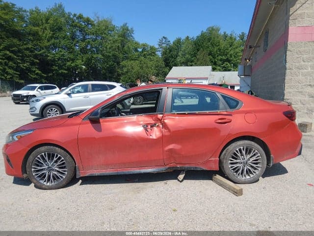 2023 KIA FORTE GT-LINE 6