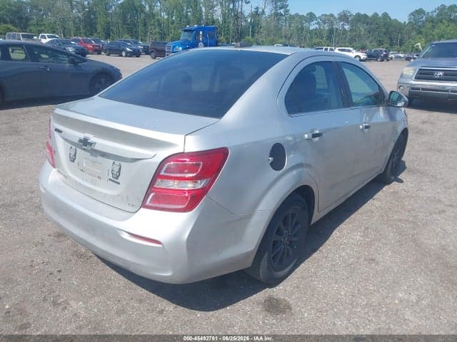 2017 CHEVROLET SONIC LT AUTO 4