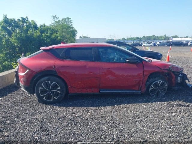 2024 KIA EV6 WIND 13