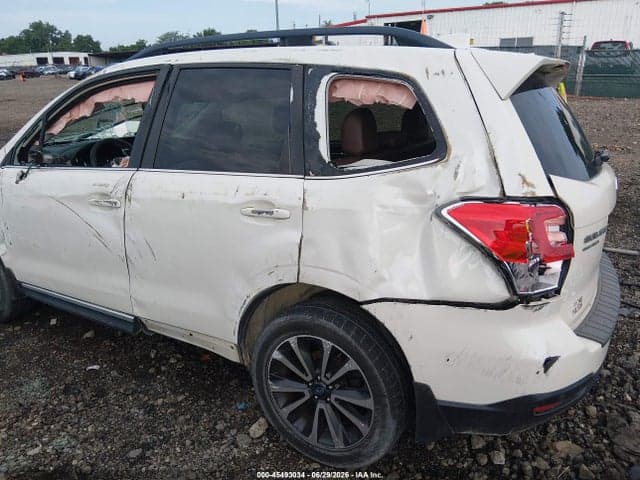 2017 SUBARU FORESTER 2.0XT TOURING 15