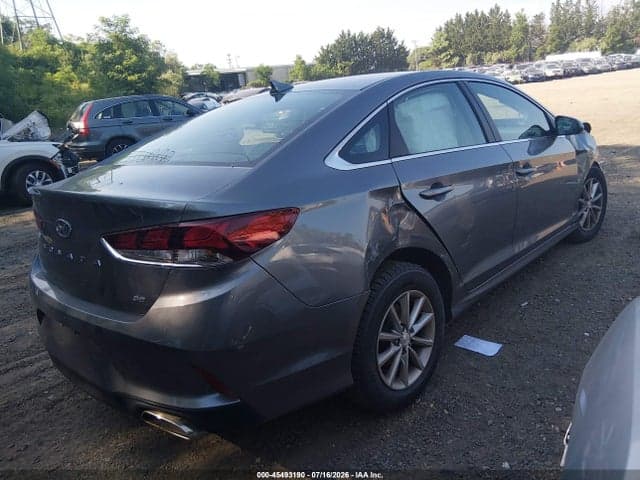 2019 HYUNDAI SONATA SE 4