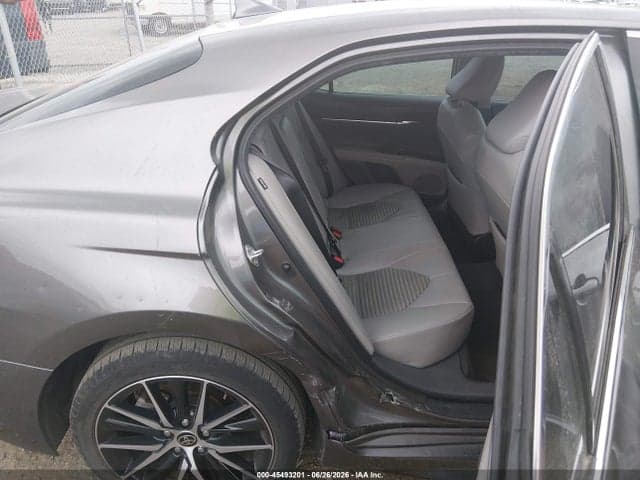 2022 TOYOTA CAMRY SE 8