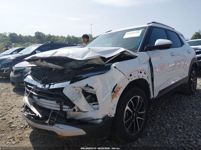 2025 CHEVROLET TRAILBLAZER FWD LT 2