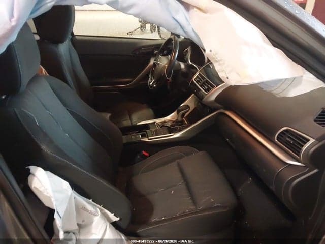 2020 MITSUBISHI ECLIPSE CROSS SE 1.5T 5