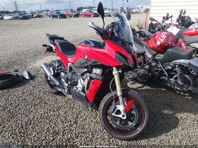 2023 BMW S 1000 XR 1