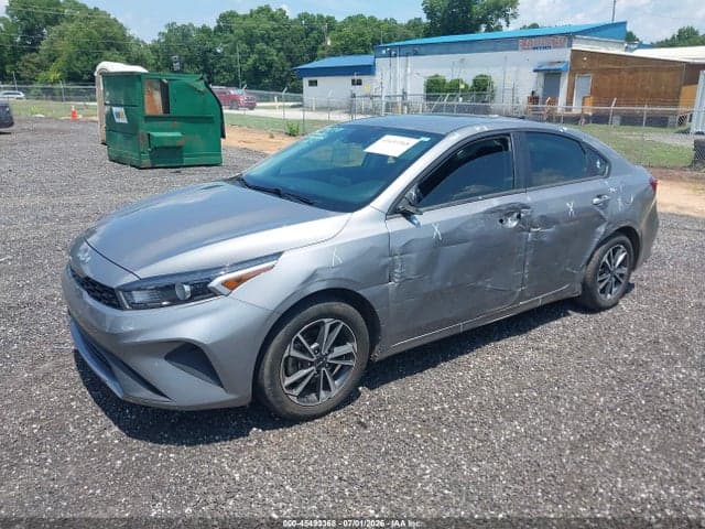 2024 KIA FORTE LXS 2