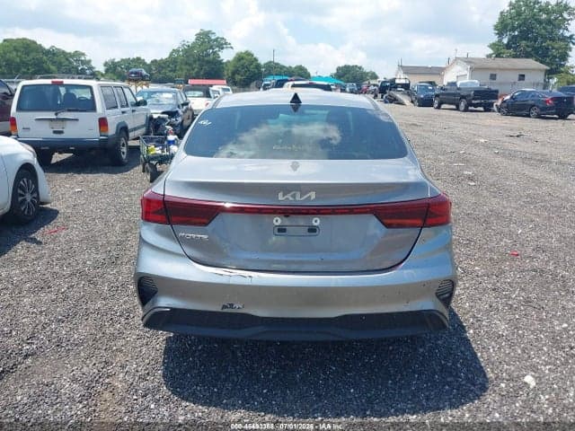 2024 KIA FORTE LXS 16