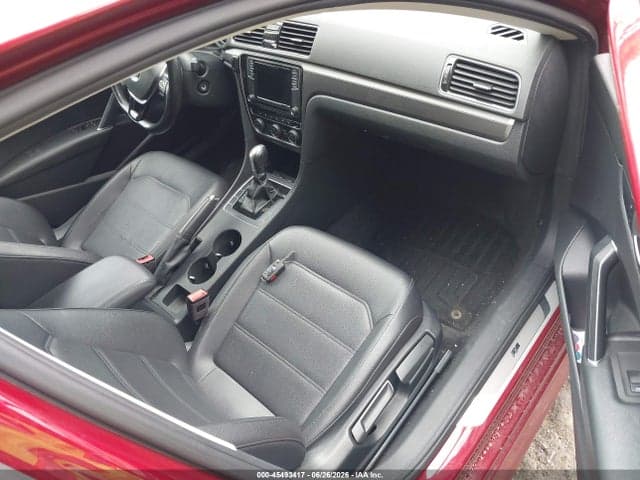 2018 VOLKSWAGEN PASSAT 2.0T R-LINE/2.0T S 5