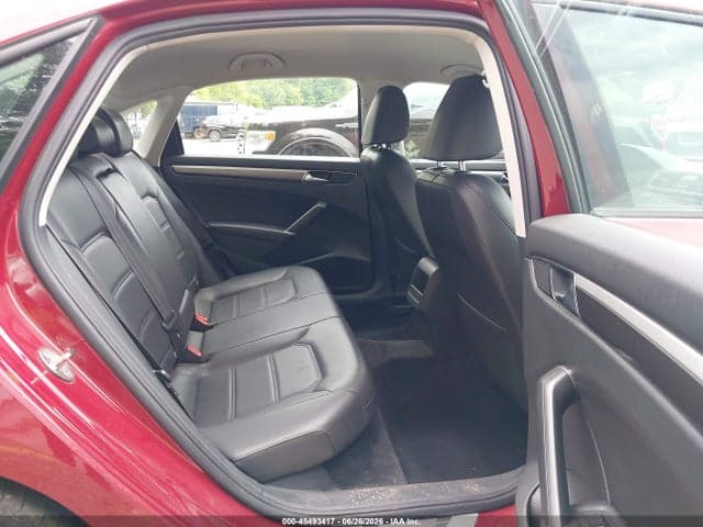 2018 VOLKSWAGEN PASSAT 2.0T R-LINE/2.0T S 8