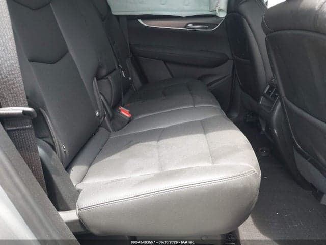 2026 CADILLAC XT5 LUXURY AWD 8