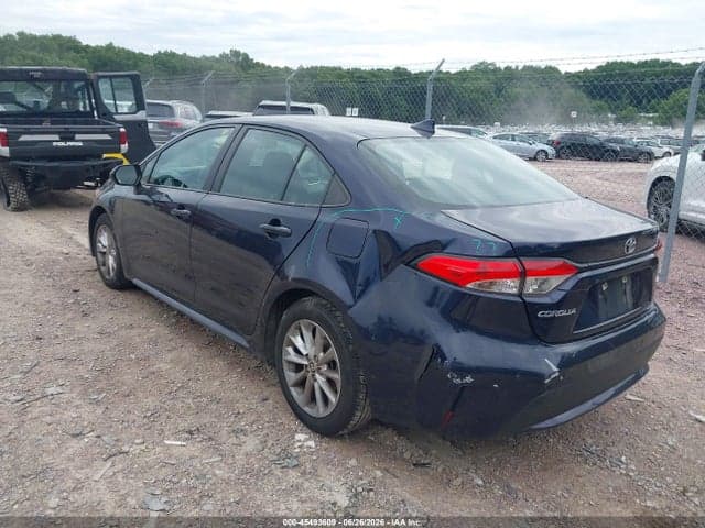 2022 TOYOTA COROLLA LE 3