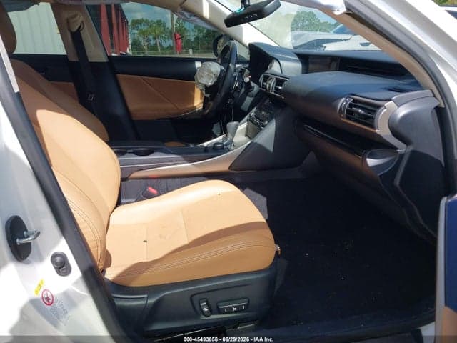 2018 LEXUS IS 300 5