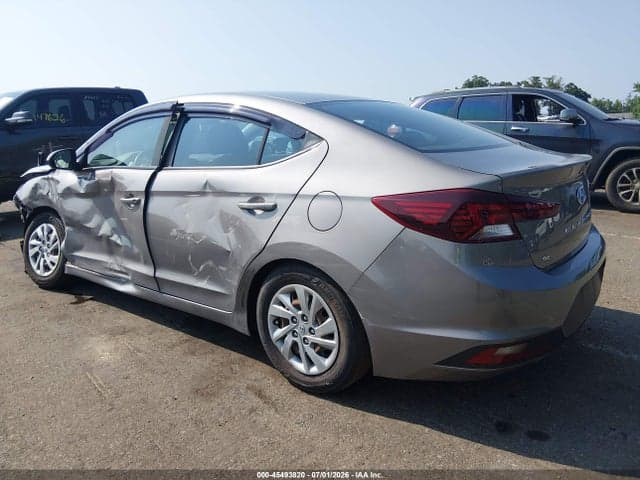 2020 HYUNDAI ELANTRA SE 3