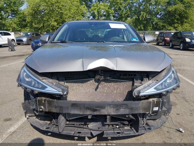 2020 HYUNDAI ELANTRA SE 6