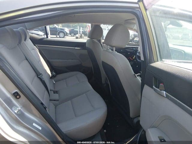 2020 HYUNDAI ELANTRA SE 8