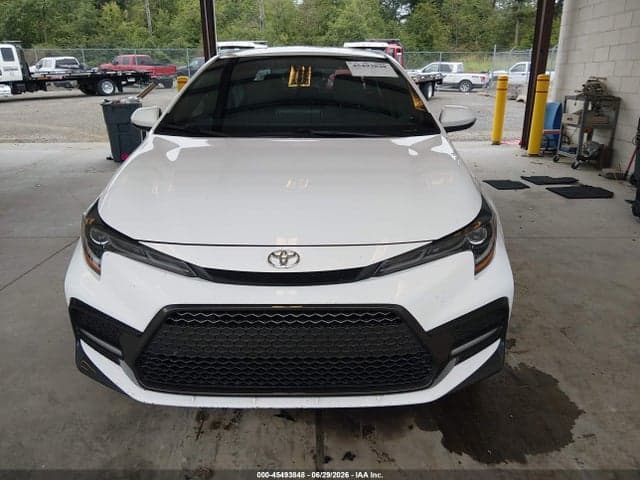 2020 TOYOTA COROLLA SE 12