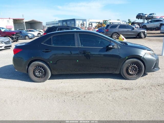 2017 TOYOTA COROLLA SE 13