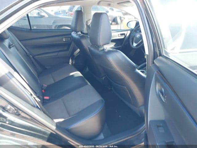 2017 TOYOTA COROLLA SE 8