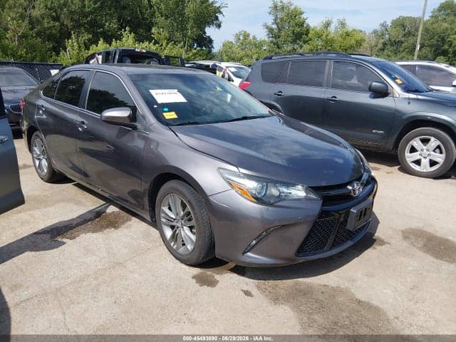 2017 TOYOTA CAMRY SE