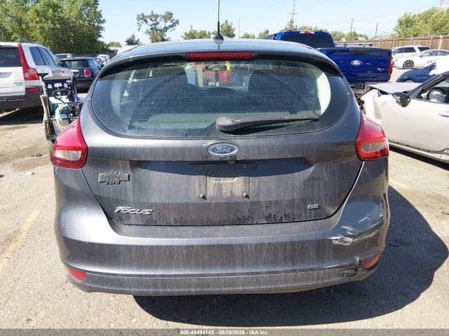 2017 FORD FOCUS SE 16