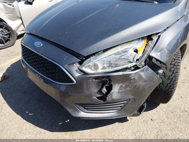 2017 FORD FOCUS SE 6