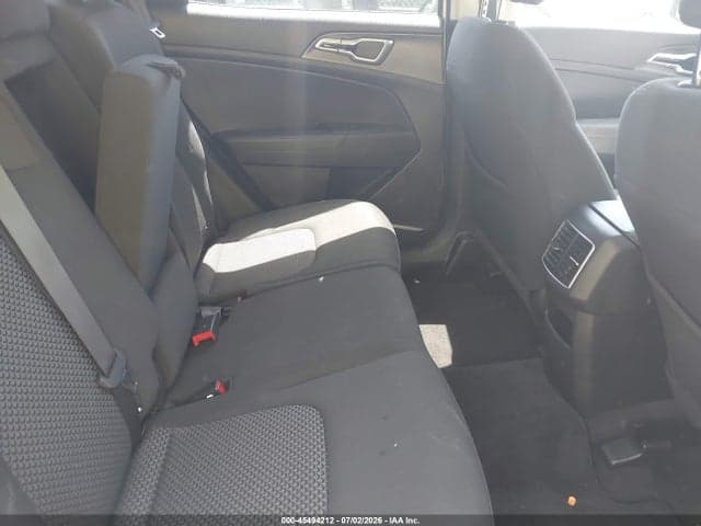 2024 KIA SPORTAGE LX 8