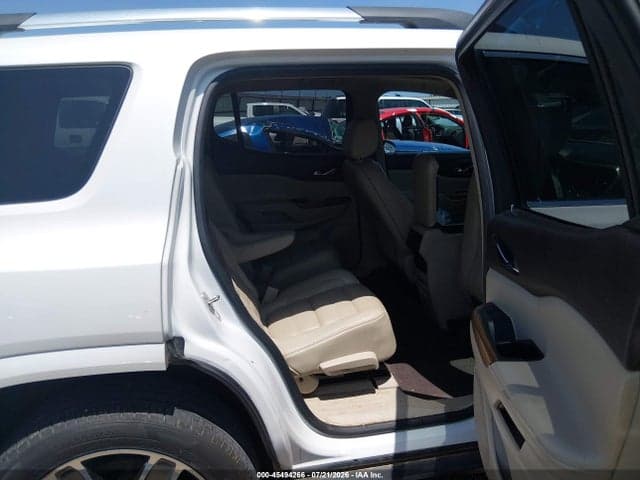 2017 GMC ACADIA DENALI 8