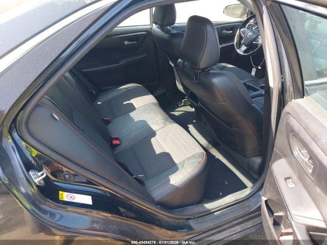 2017 TOYOTA CAMRY SE 8