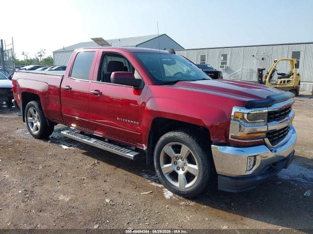 2017 CHEVROLET SILVERADO 1500 LT - 1