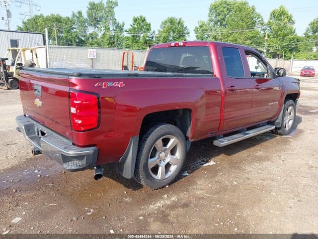2017 CHEVROLET SILVERADO 1500 LT 4