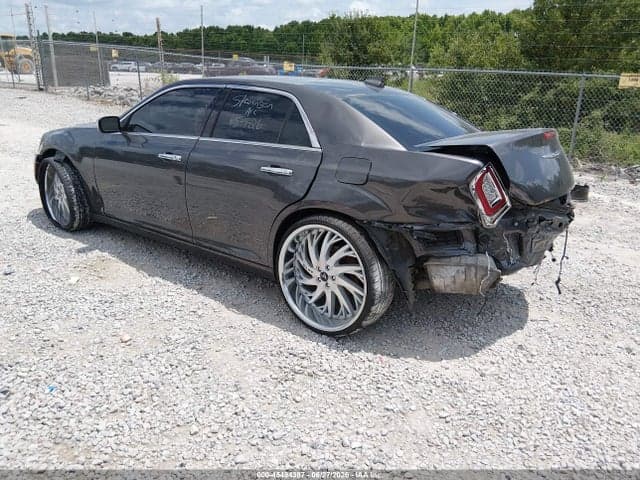 2017 CHRYSLER 300C 4