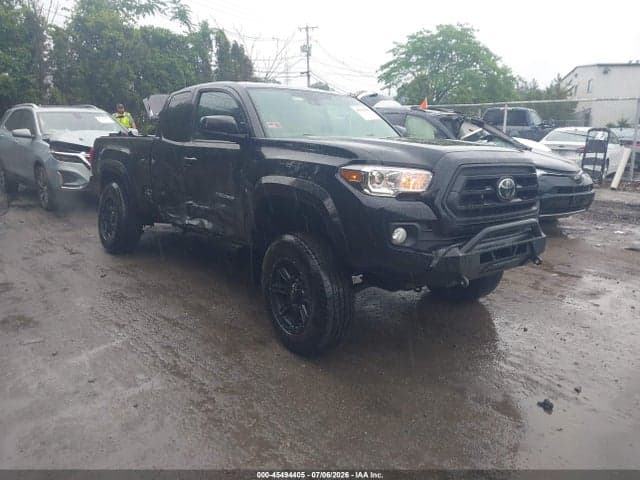 2021 TOYOTA TACOMA SR5 V6 - 1