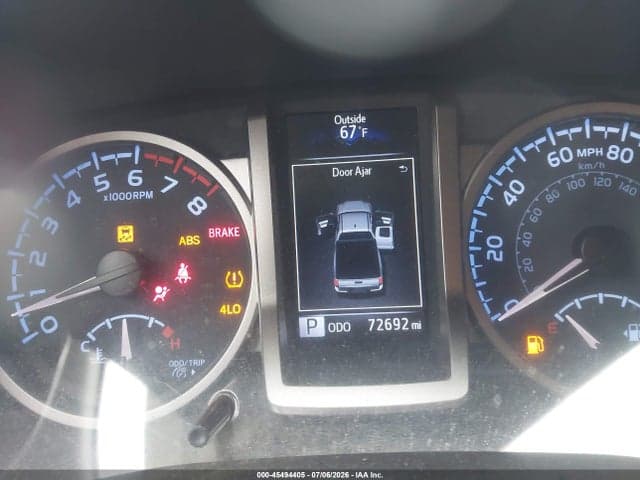 2021 TOYOTA TACOMA SR5 V6 7