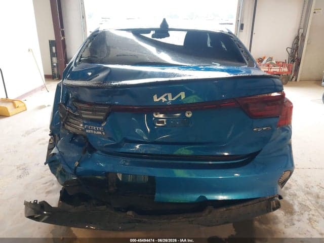 2023 KIA FORTE GT-LINE 6
