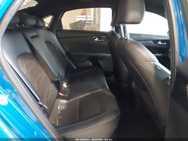 2023 KIA FORTE GT-LINE 8