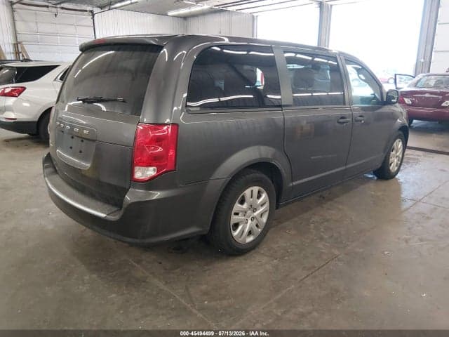 2019 DODGE GRAND CARAVAN SE 4