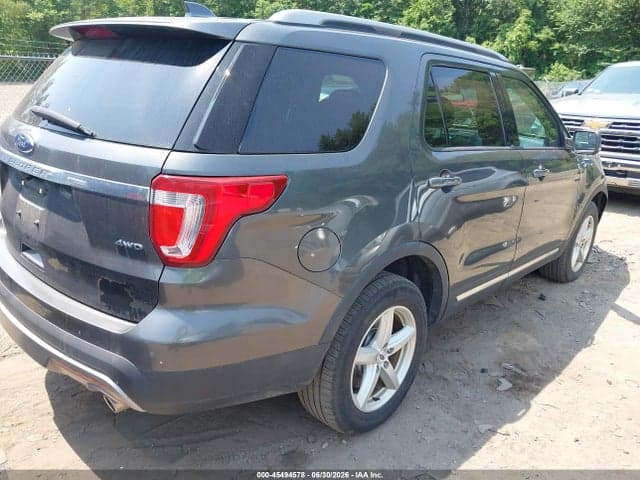 2017 FORD EXPLORER XLT 4