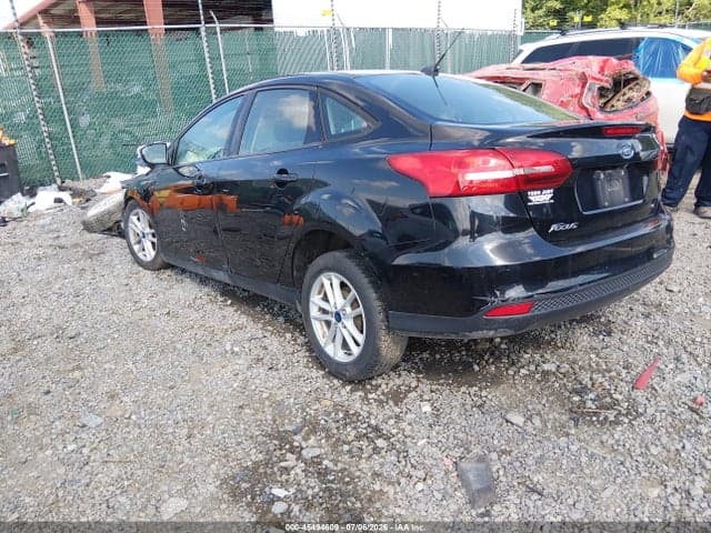 2017 FORD FOCUS SE 3