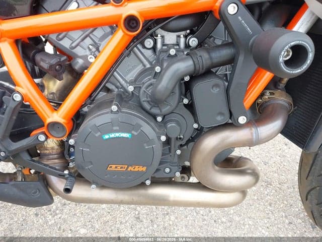 2020 KTM 1290 SUPER DUKE R 8