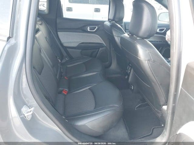2024 JEEP COMPASS LATITUDE 4X4 8