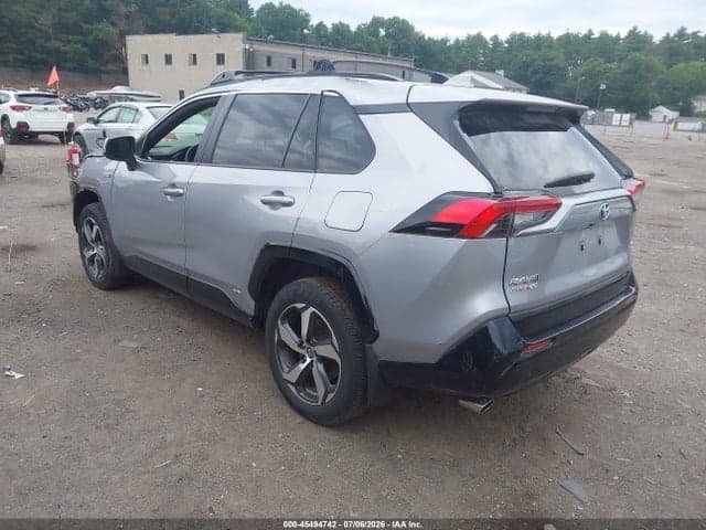 2023 TOYOTA RAV4 PRIME SE 3