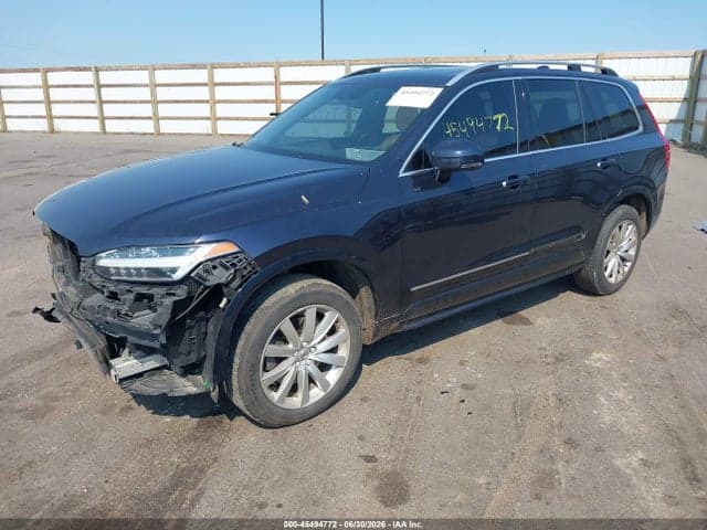 2017 VOLVO XC90 T6 MOMENTUM 2
