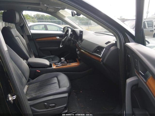 2021 AUDI Q5 PREMIUM PLUS 45 TFSI QUATTRO S TRONIC 5