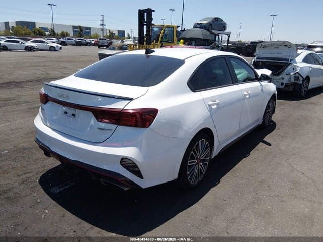 2022 KIA FORTE GT 4