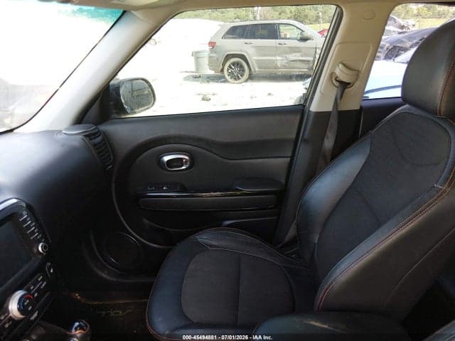 2017 KIA SOUL ! 5