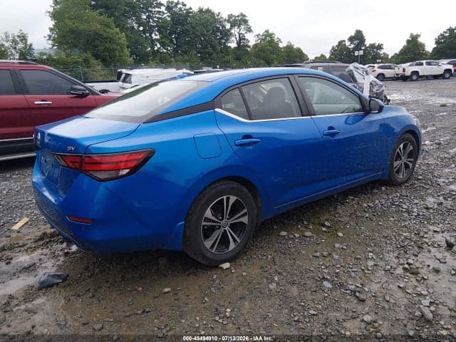 2022 NISSAN SENTRA SV XTRONIC CVT 4