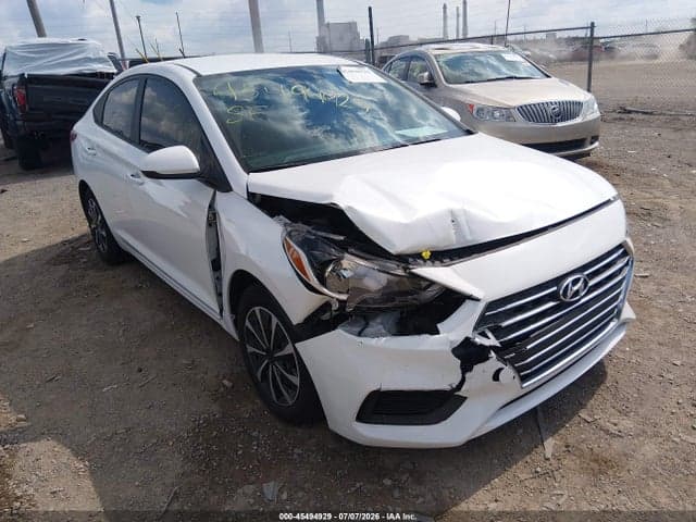 2021 HYUNDAI ACCENT SE 6