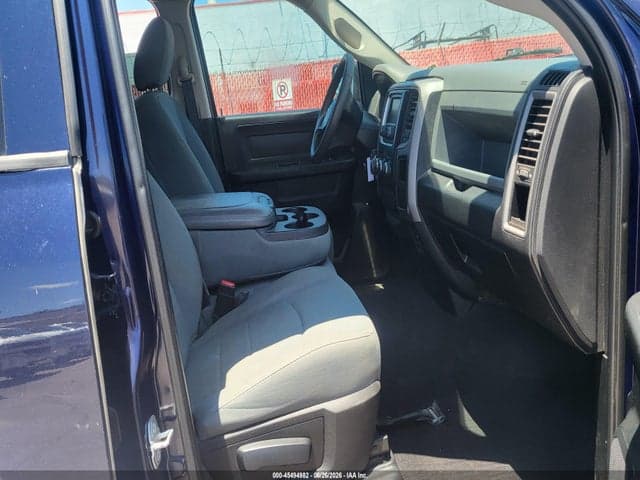 2017 RAM 1500 EXPRESS 4X2 6'4 BOX 5