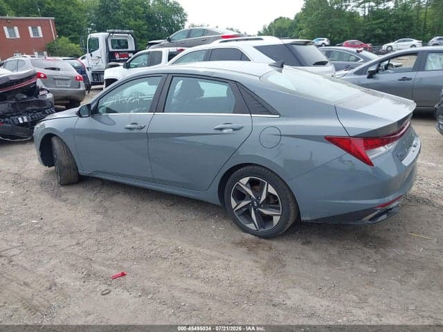 2021 HYUNDAI ELANTRA SEL 3